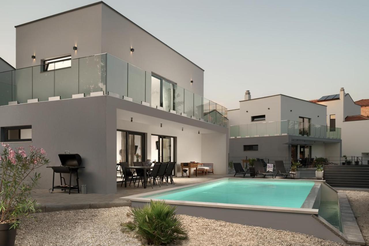 Villa Kalu 2 Filipana Ngoại thất bức ảnh